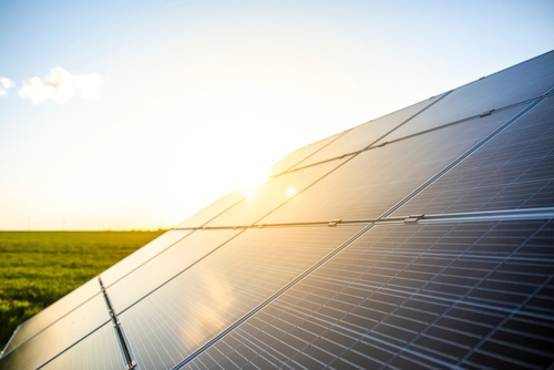 comed-community-solar-projects-begin-sending-1-000-in-credits-per-year